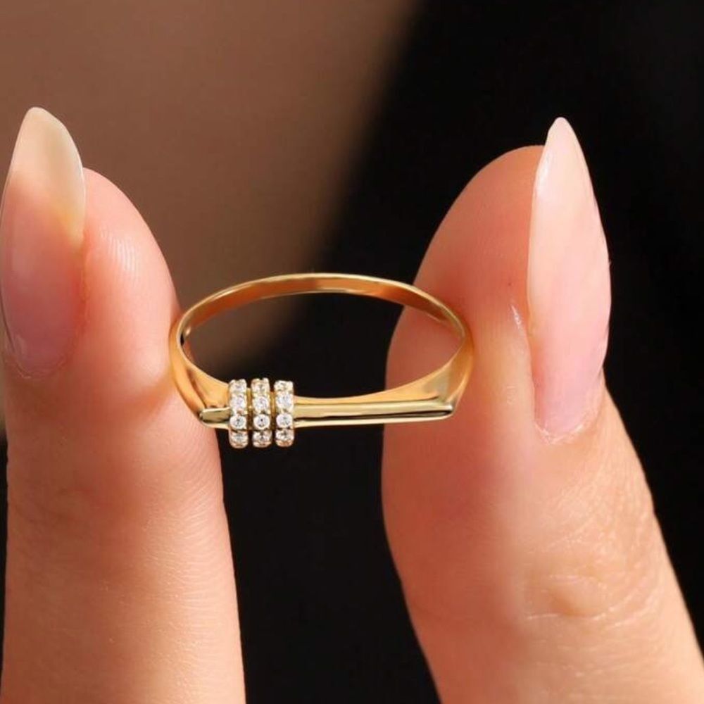 Gold Crystal Accent Women’s Ring R393